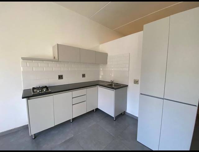 1 BEDROOM APARTMENT FOR SALE IN FERNDALE